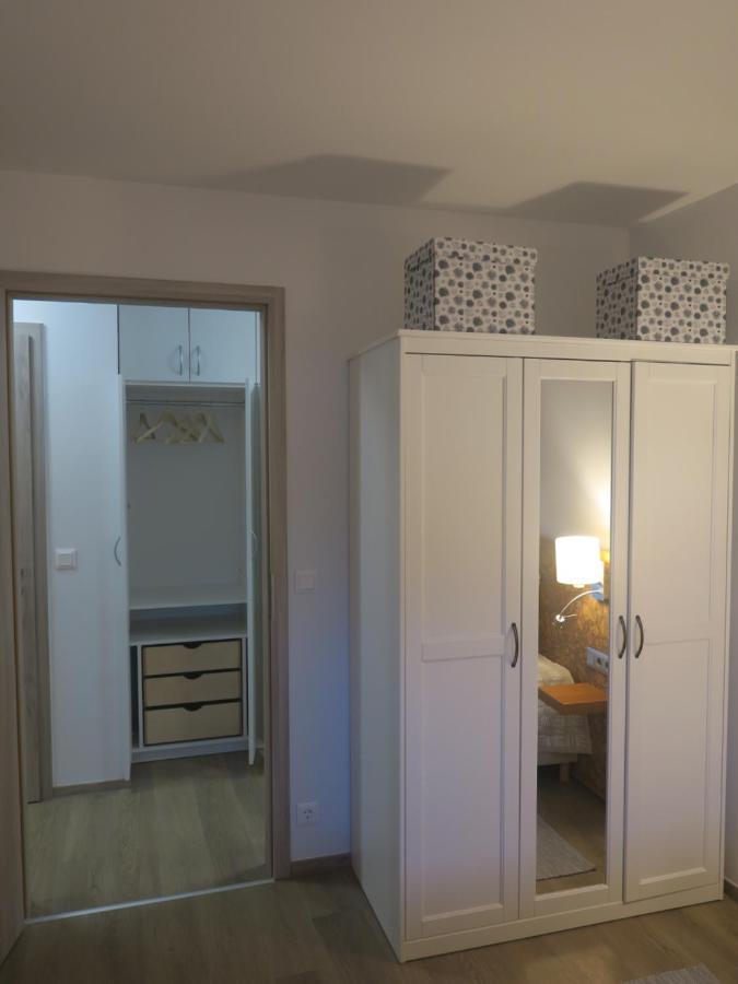 Atrium Apartman Heviz Mit Panoramaterrasse Und Tiefgarage Eksteriør billede