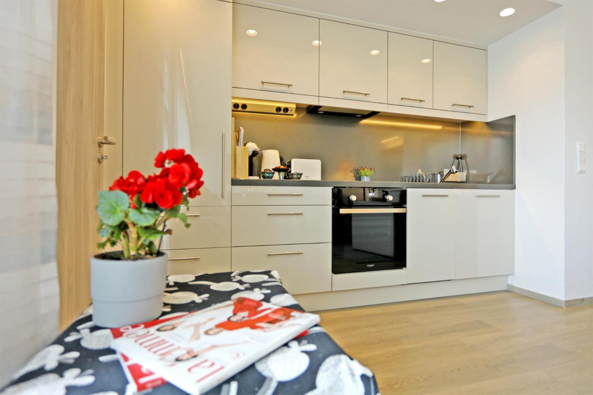 Atrium Apartman Heviz Mit Panoramaterrasse Und Tiefgarage Eksteriør billede