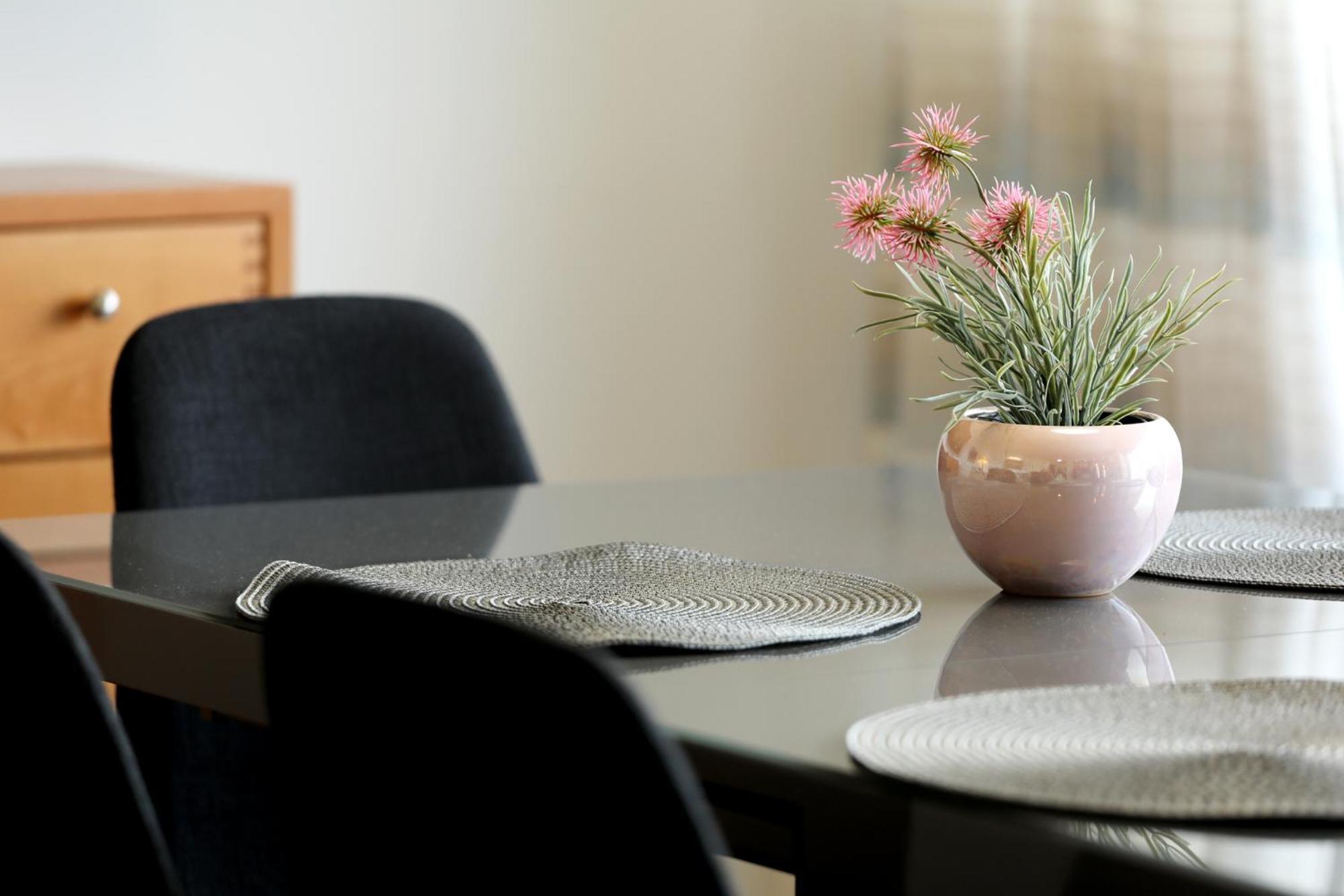 Atrium Apartman Heviz Mit Panoramaterrasse Und Tiefgarage Eksteriør billede