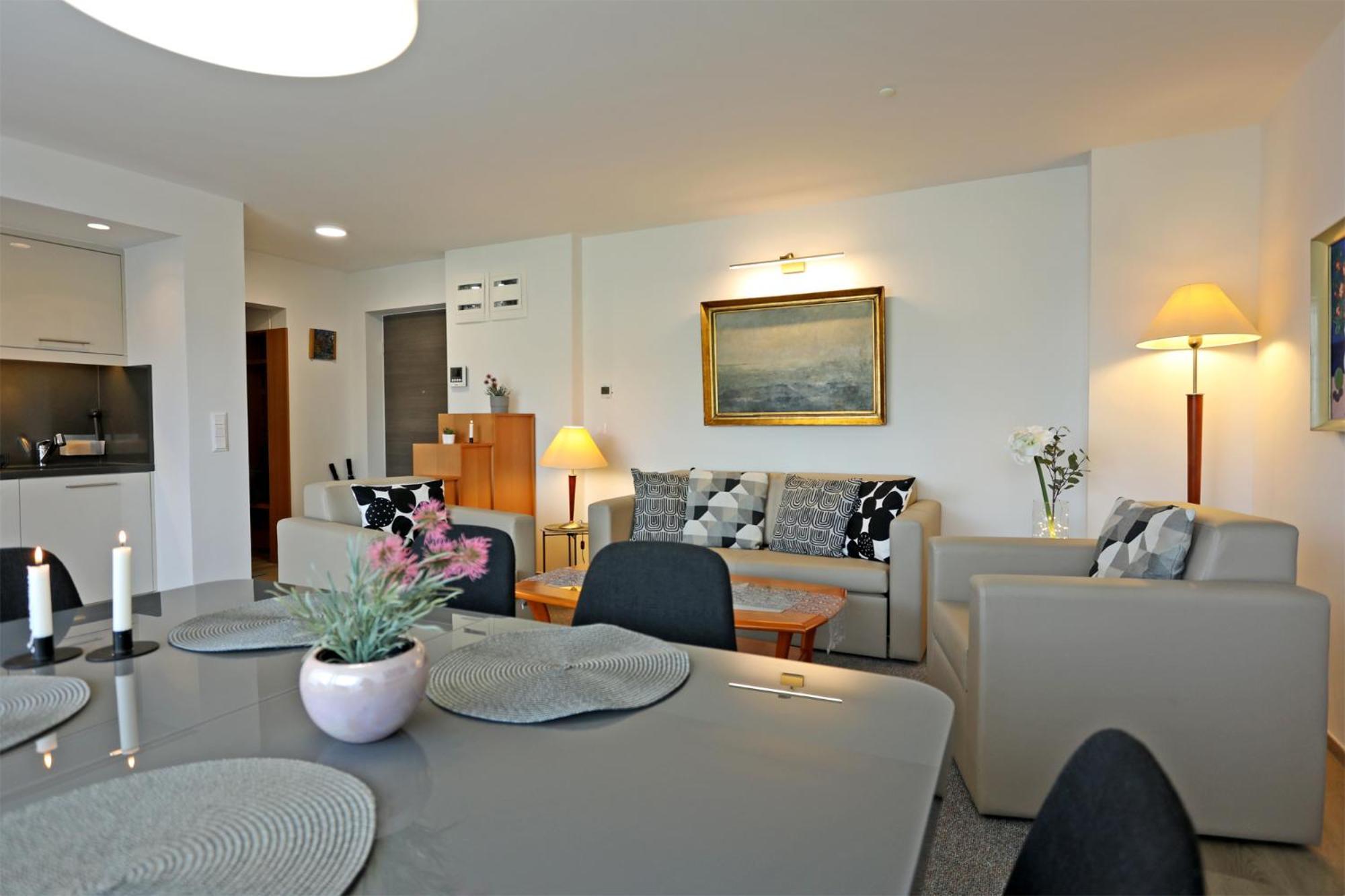 Atrium Apartman Heviz Mit Panoramaterrasse Und Tiefgarage Eksteriør billede